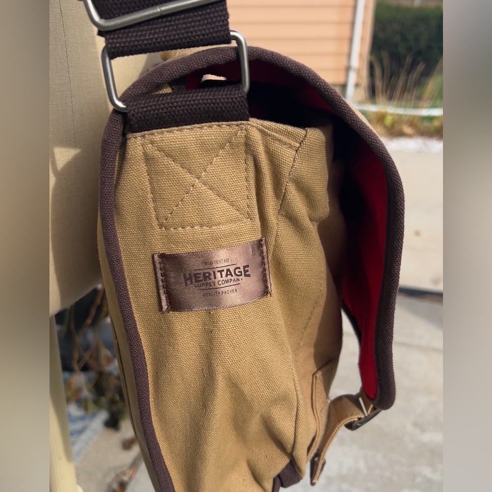 Heritage Supply Company Messenger Computer Bag Tan Good Condition - Picture 4 of 14